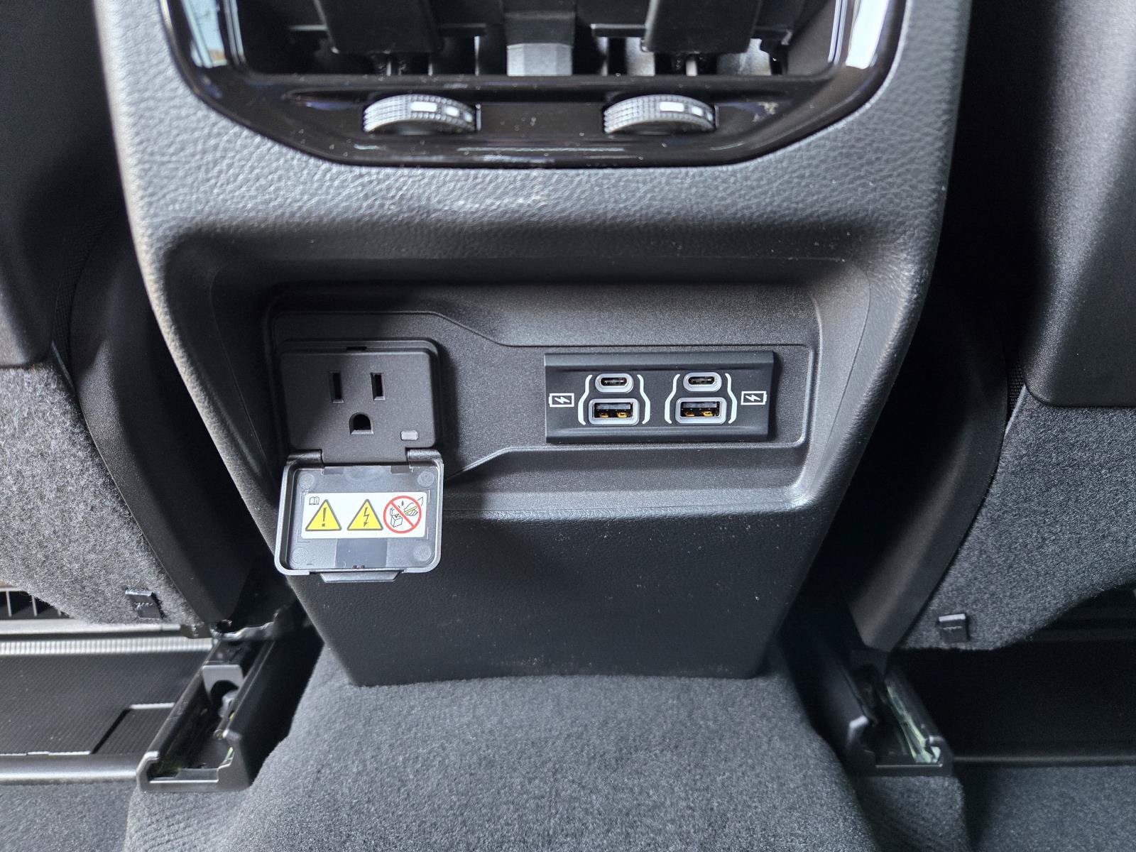 New 2026 Jeep Grand Cherokee Laredo X RWD image 26