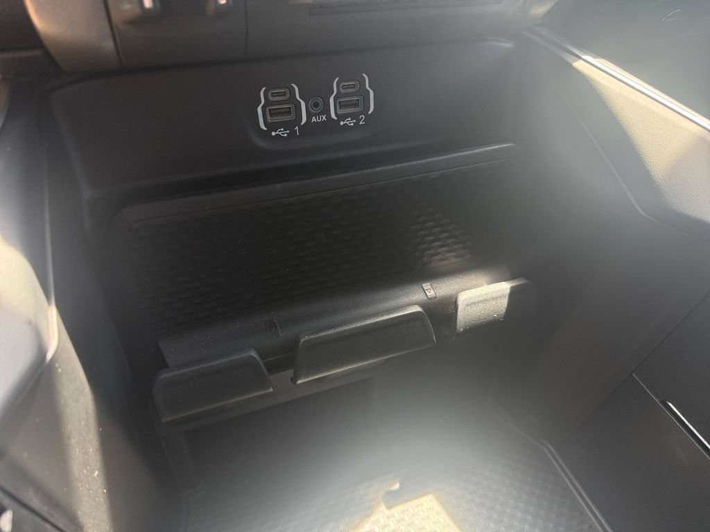 Used 2023 RAM 1500 Big Horn RWD image 27