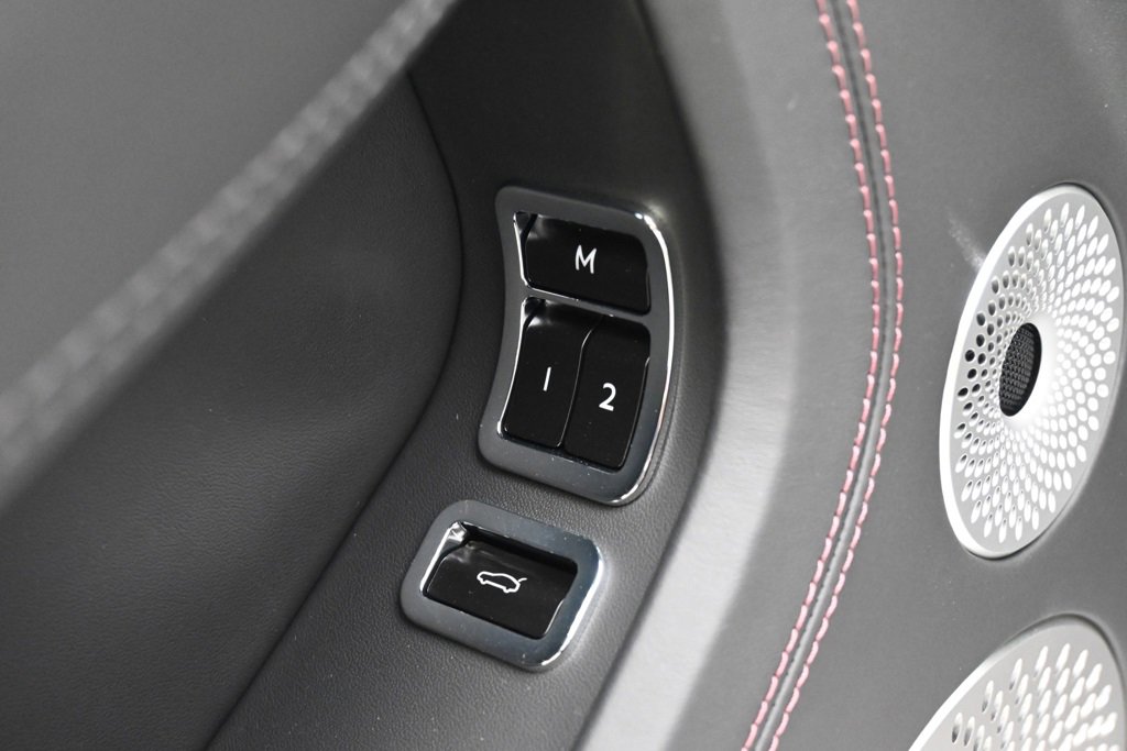 Used 2024 Bentley Continental GT image 29