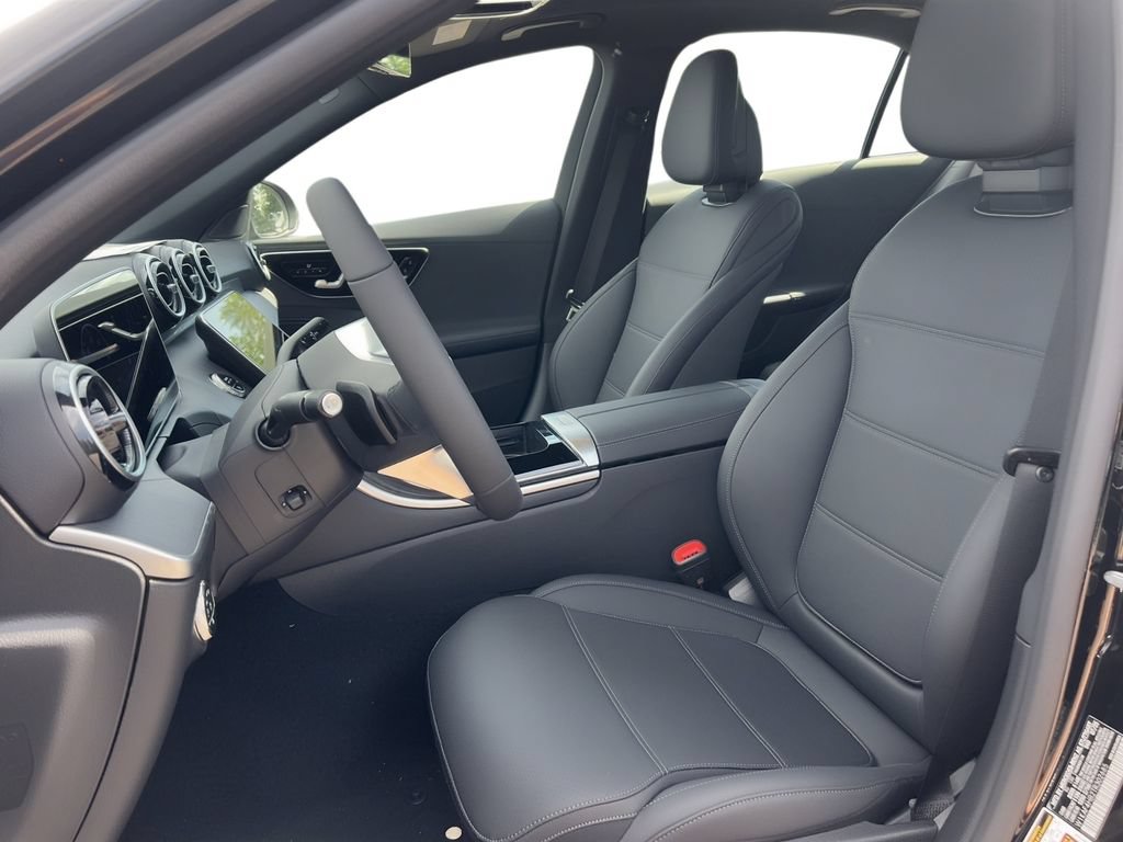 New 2026 Mercedes-Benz C 300 4MATIC Sedan image 6