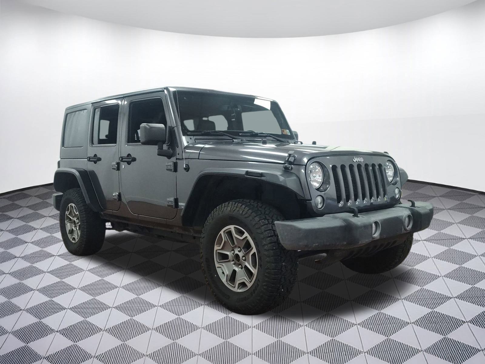 Used 2014 Jeep Wrangler Unlimited Rubicon w/ Dual Top Group image 6