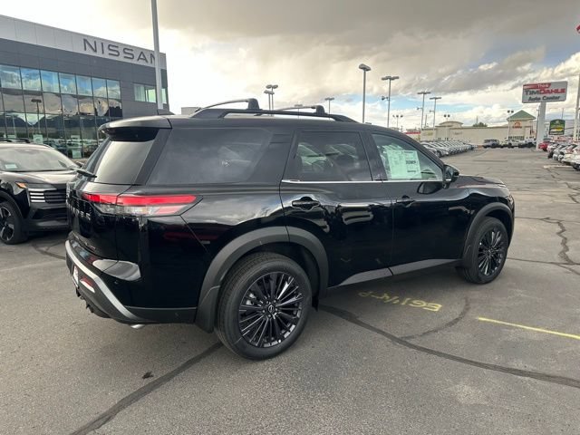 New 2026 Nissan Pathfinder SL w/ SL Premium Package AWD/4WD image 12