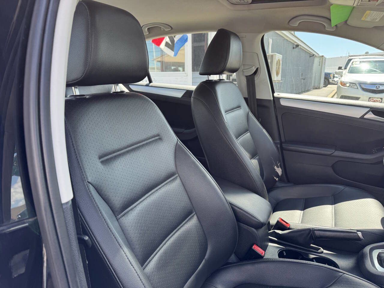 Used 2014 Volkswagen Jetta SE image 33