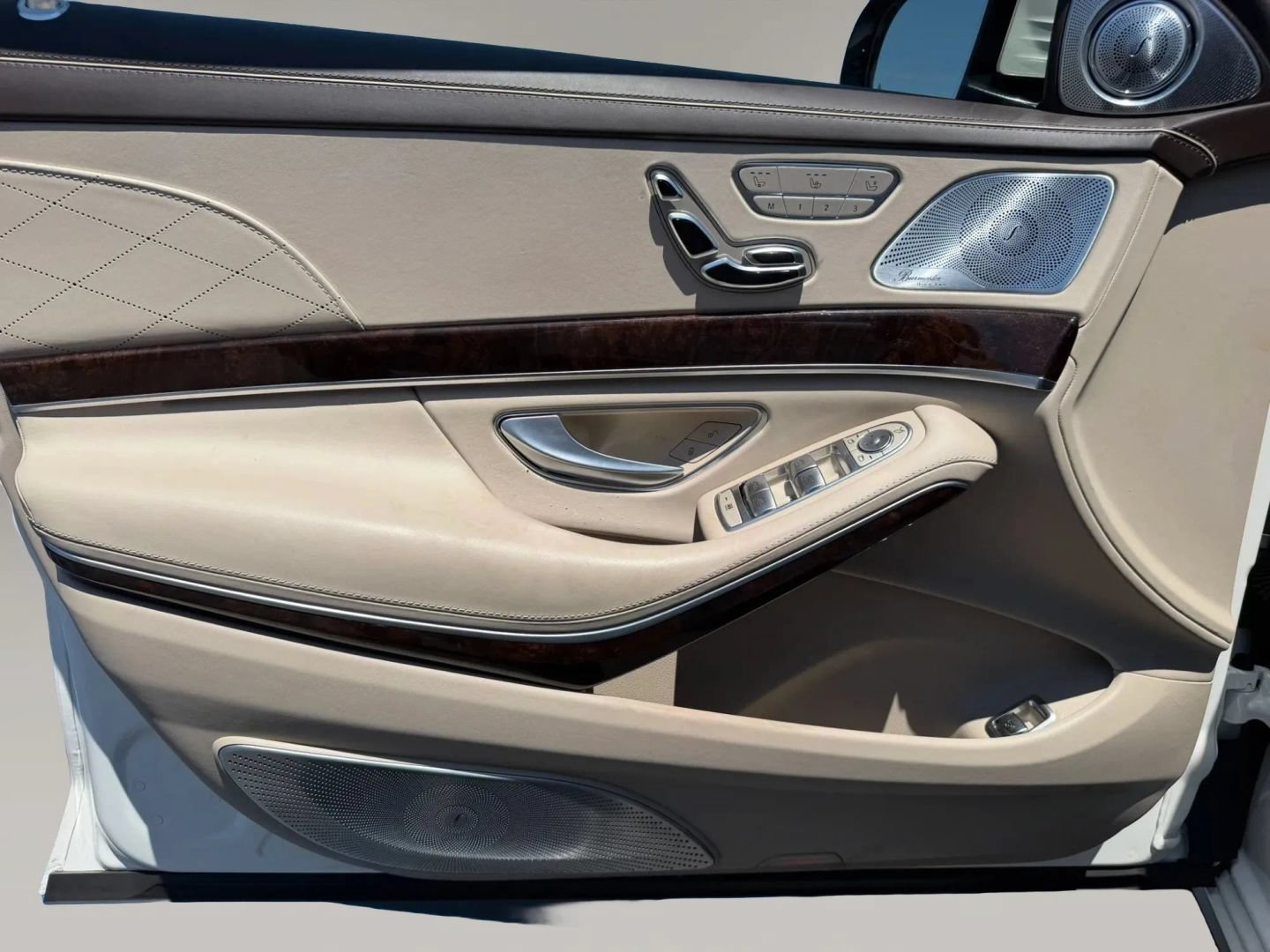 Used 2019 Mercedes-Benz S 560 Sedan image 8