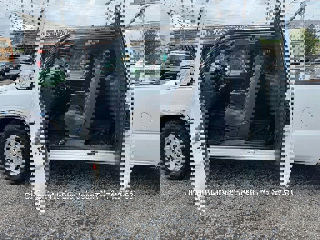 Used 2005 Chevrolet Silverado 1500 LS w/ Light Duty Power Package RWD image 9