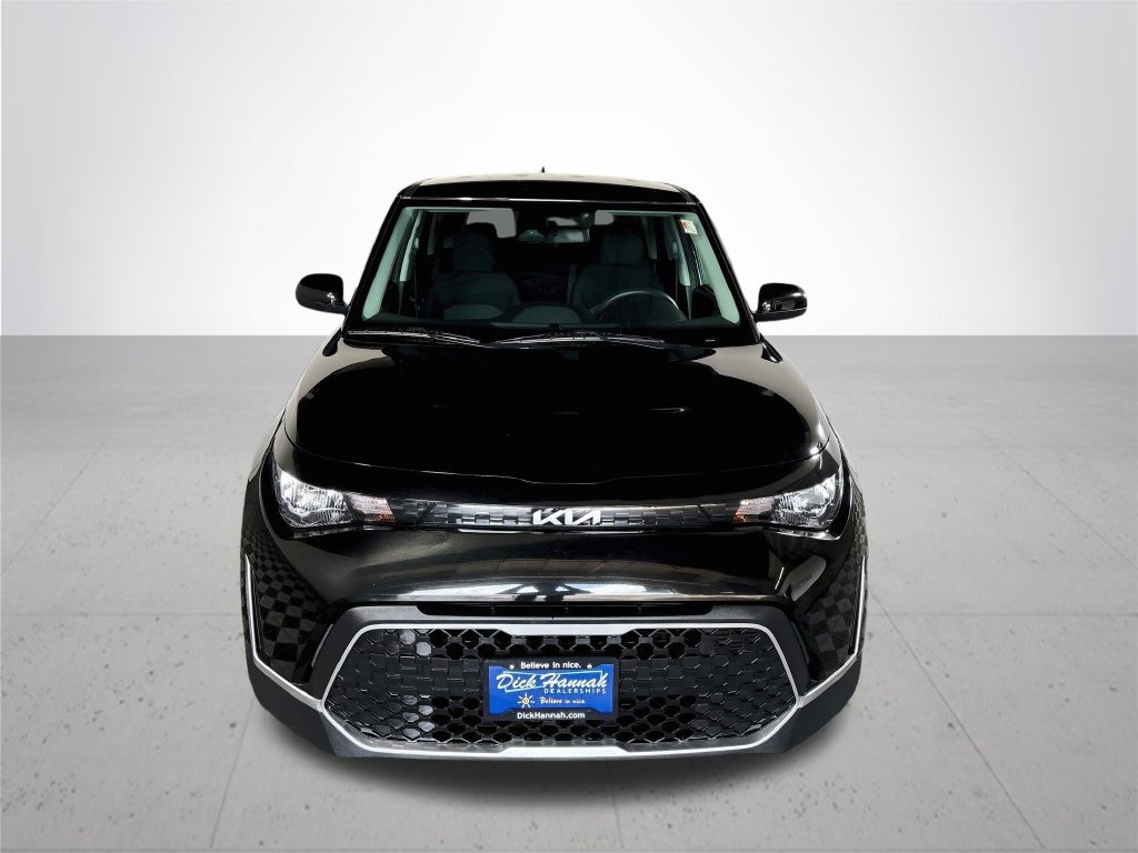 Used 2024 Kia Soul LX w/ Option Group 015 FWD image 3