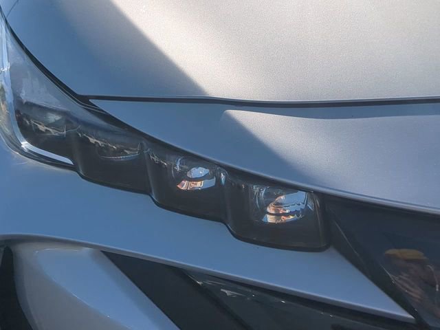 Used 2018 Toyota Prius Prime Advanced image 9