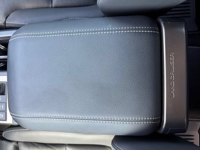 Used 2025 Toyota Land Cruiser w/ Premium Package AWD/4WD image 25