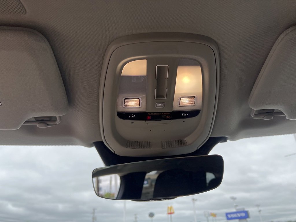 New 2026 Volvo XC90 B6 Plus w/ Protection Package Premier image 26