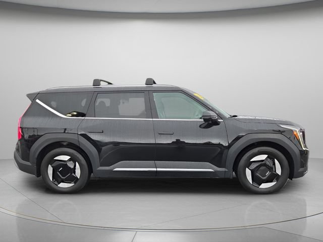 Used 2024 Kia EV9 Wind AWD/4WD image 9