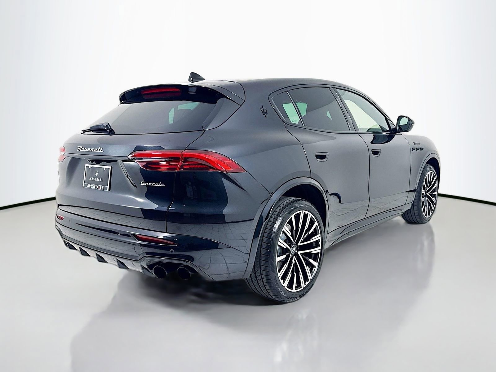 New 2025 Maserati Grecale Modena image 8