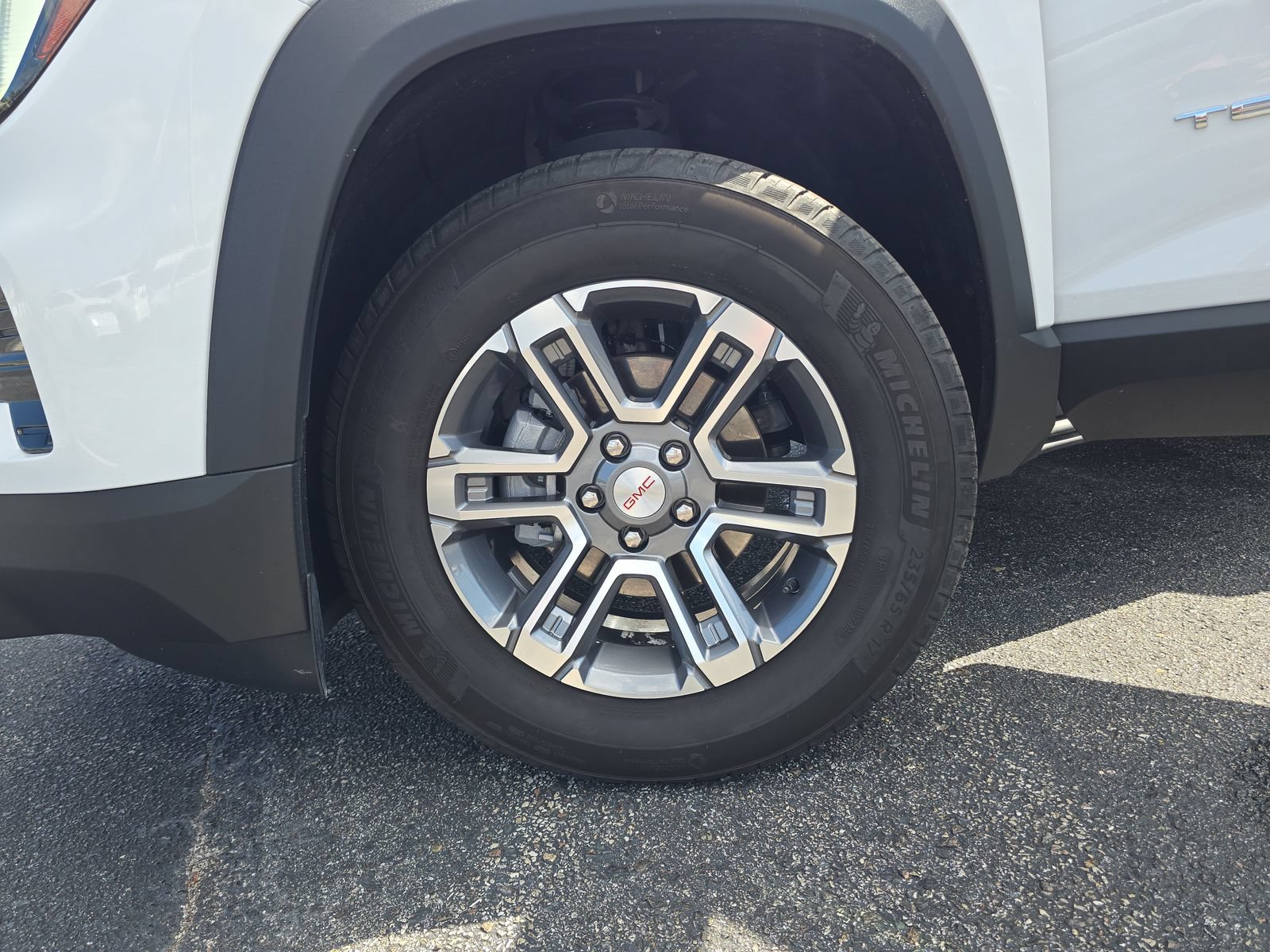 Used 2025 GMC Terrain Elevation FWD image 28