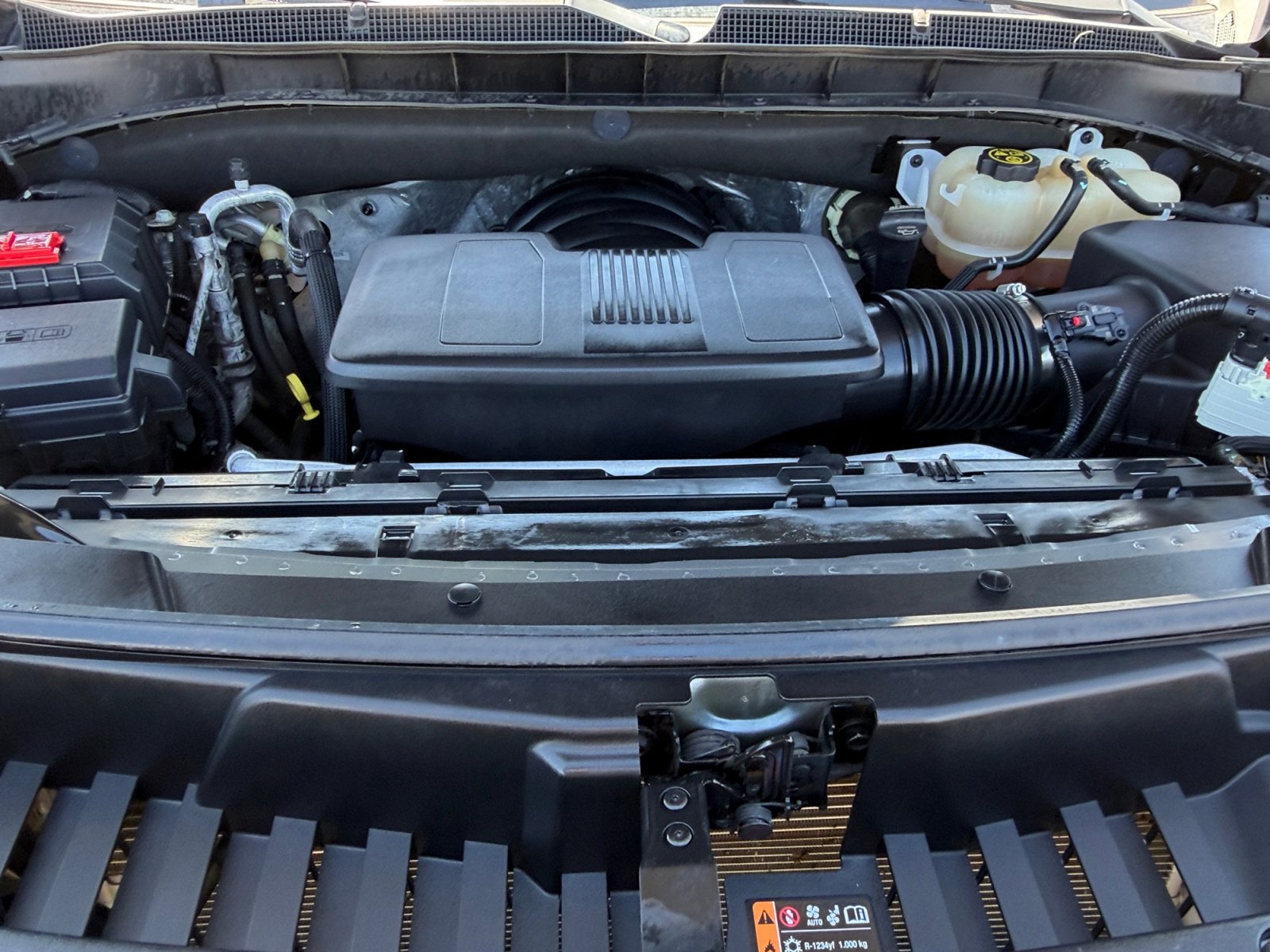 Used 2022 Chevrolet Tahoe Z71 w/ Off-Road Capability Package image 28