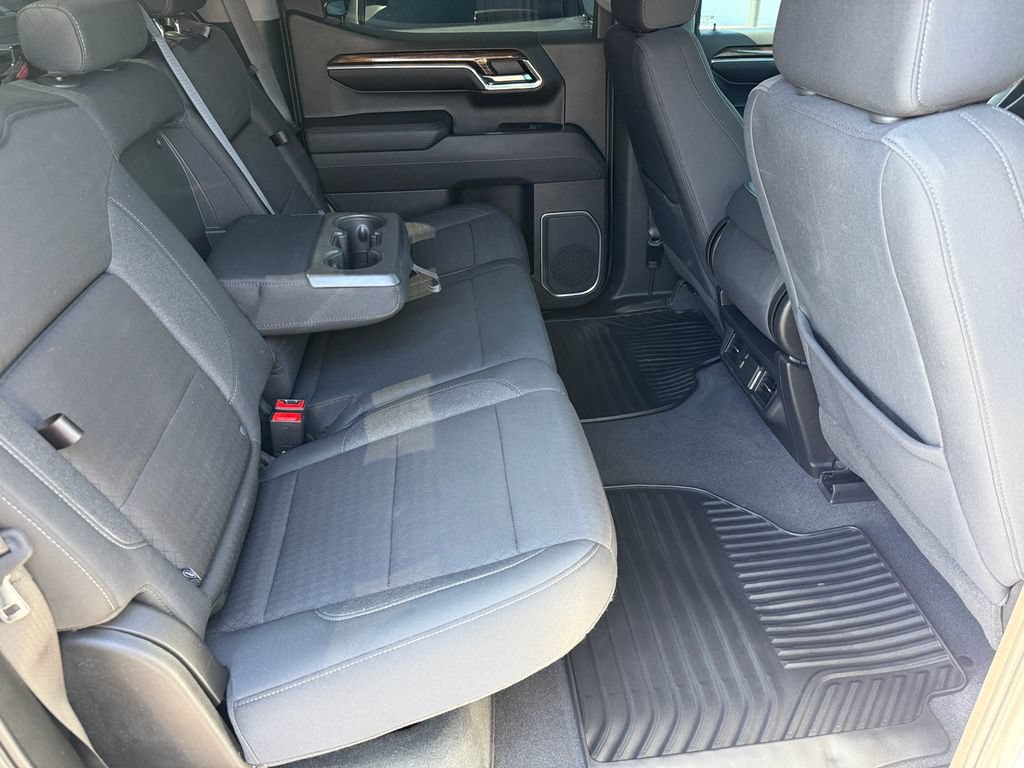 Used 2023 GMC Sierra 1500 Elevation RWD image 17