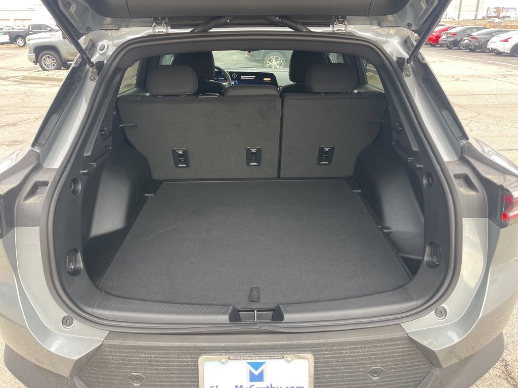 New 2026 Chevrolet Equinox EV LT w/ Comfort Package image 12