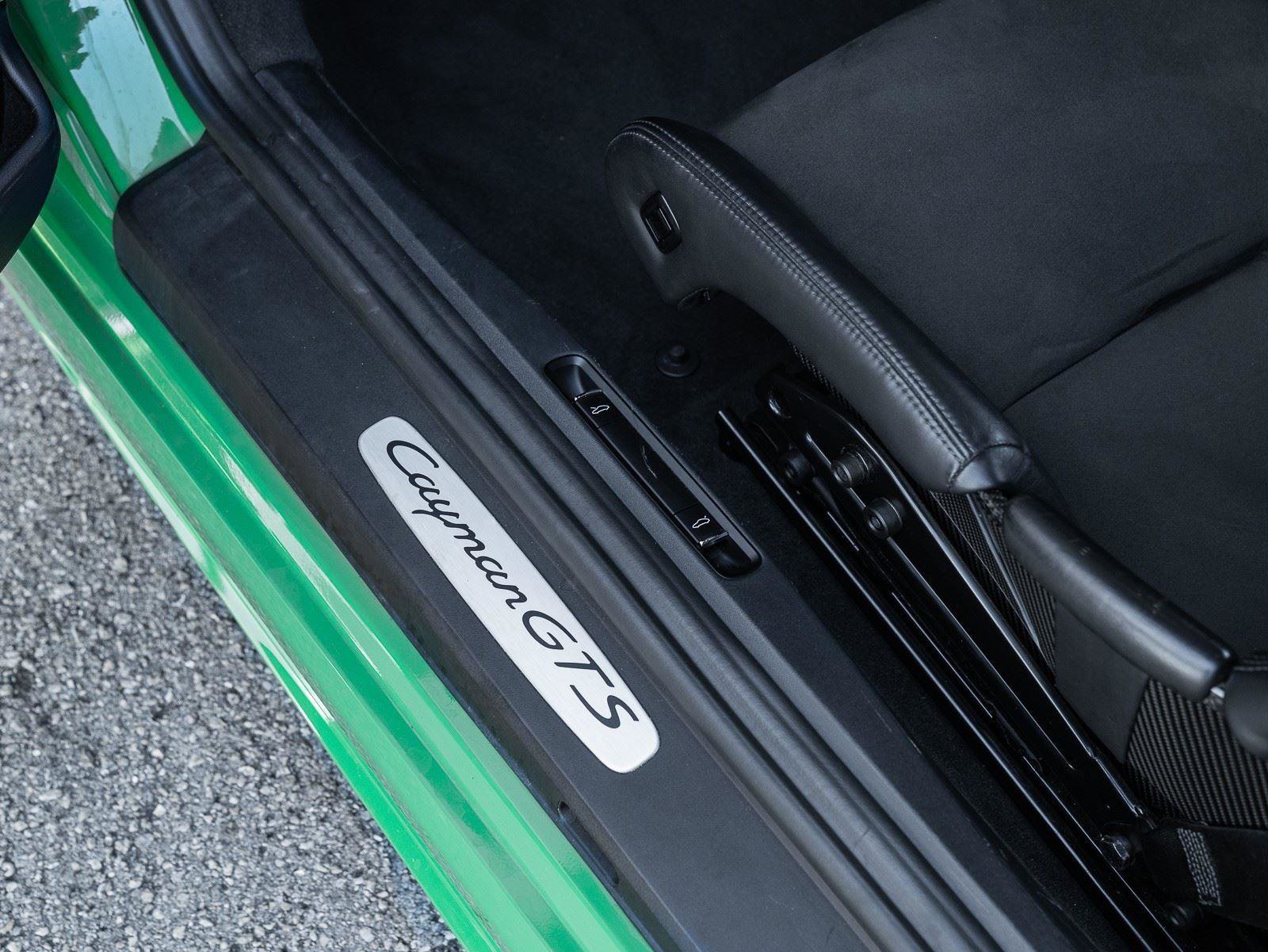 Used 2023 Porsche 718 Cayman GTS image 32