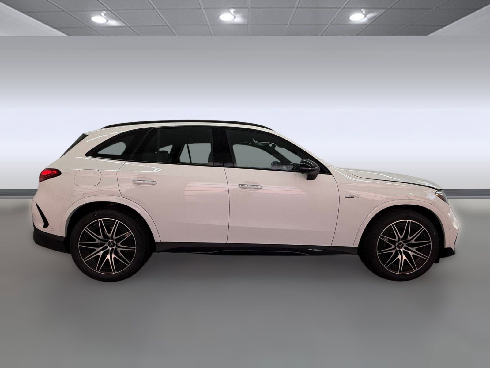 New 2026 Mercedes-Benz GLC 43 AMG 4MATIC image 7