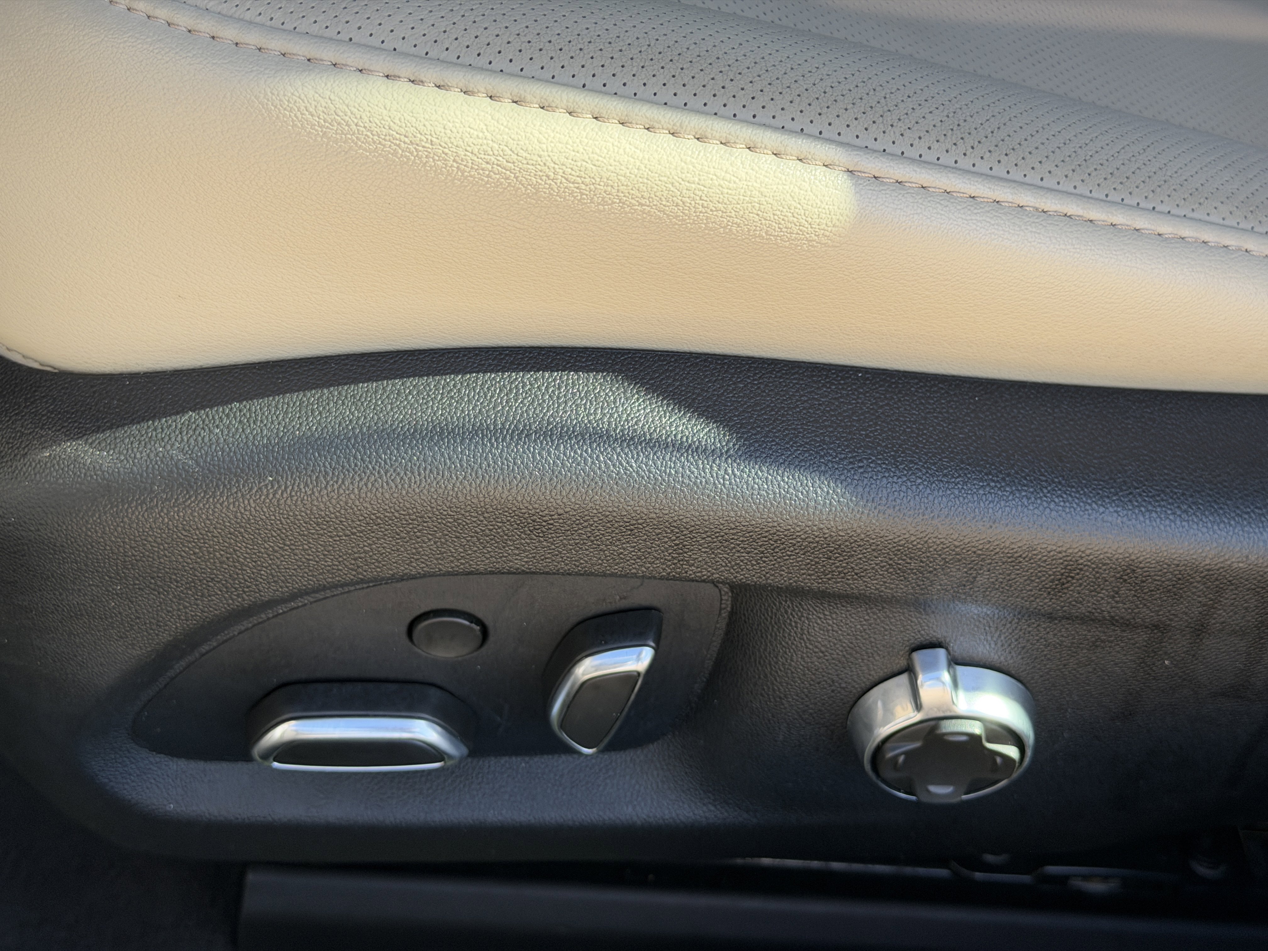 Certified 2025 Cadillac CT5 Premium Luxury image 21