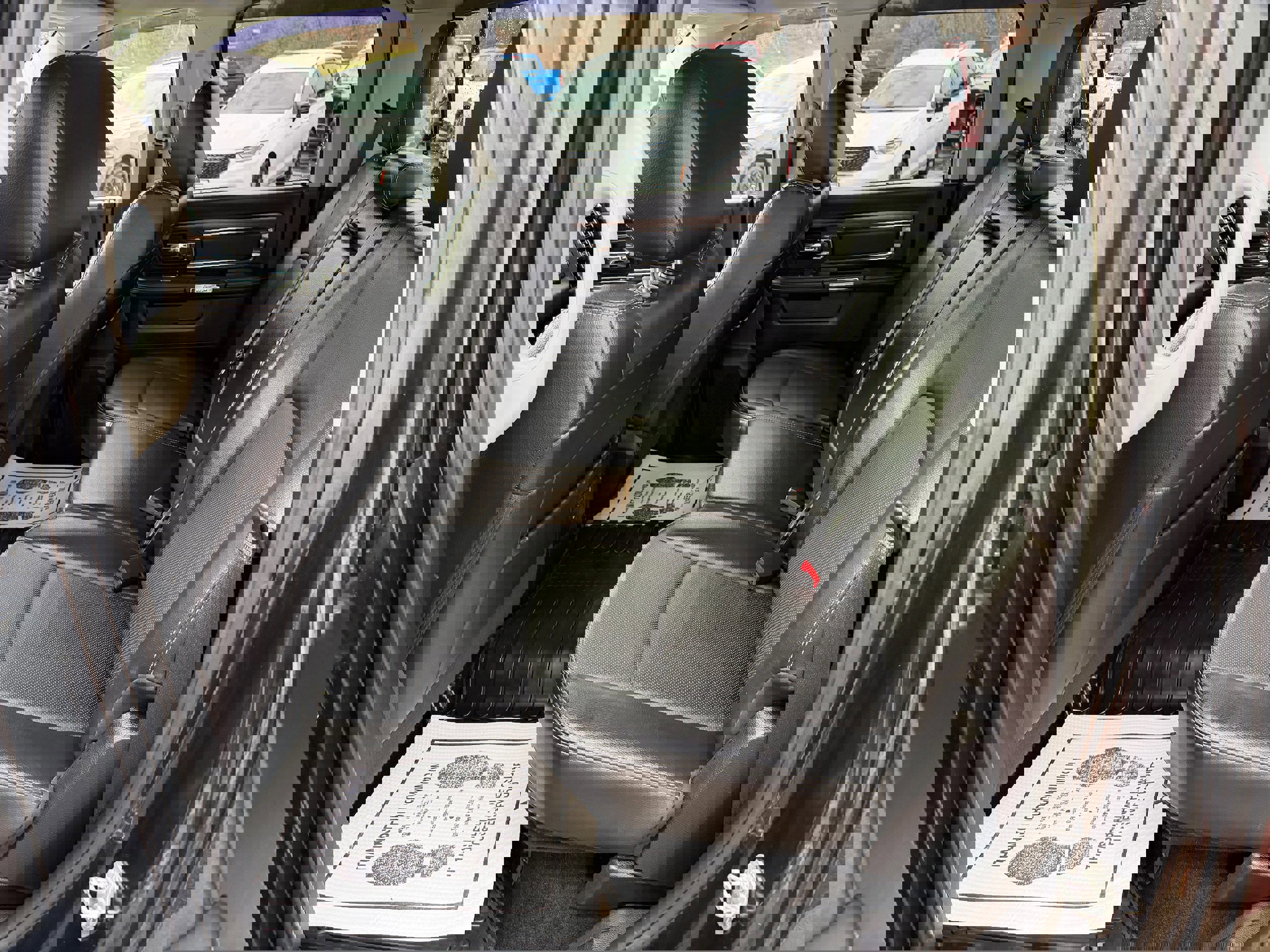 Used 2016 RAM 1500 Laramie w/ Convenience Group image 5