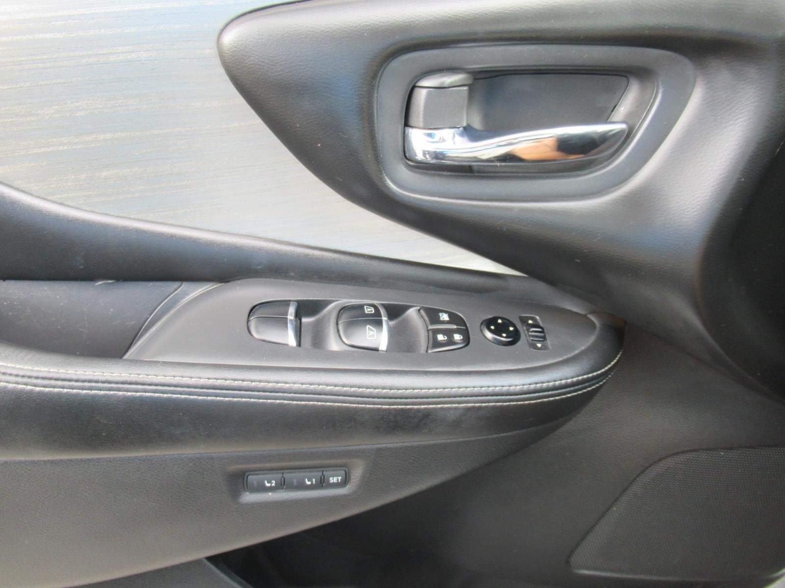 Used 2015 Nissan Murano Platinum AWD/4WD image 20