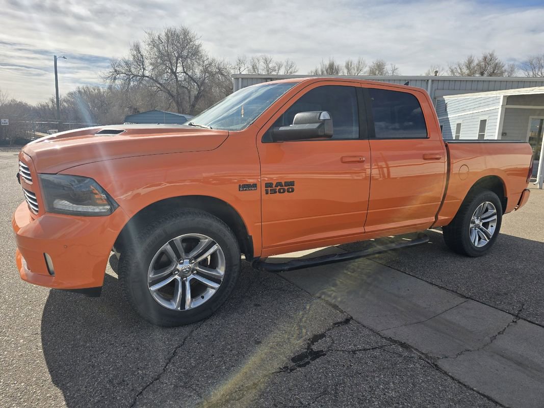 Used 2015 RAM 1500 Sport w/ Ignition Orange Sport Package image 10