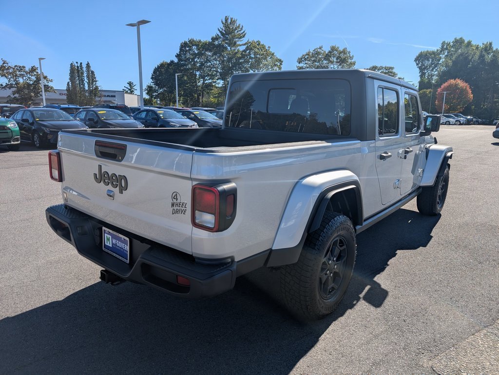 Used 2022 Jeep Gladiator Willys image 5