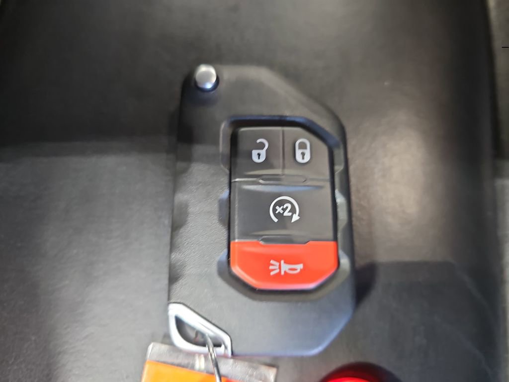 Certified 2022 Jeep Gladiator Overland image 35