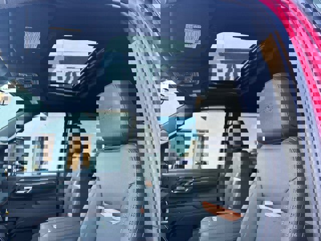 New 2026 GMC Sierra 2500 AT4 w/ AT4 Premium Plus Package image 15