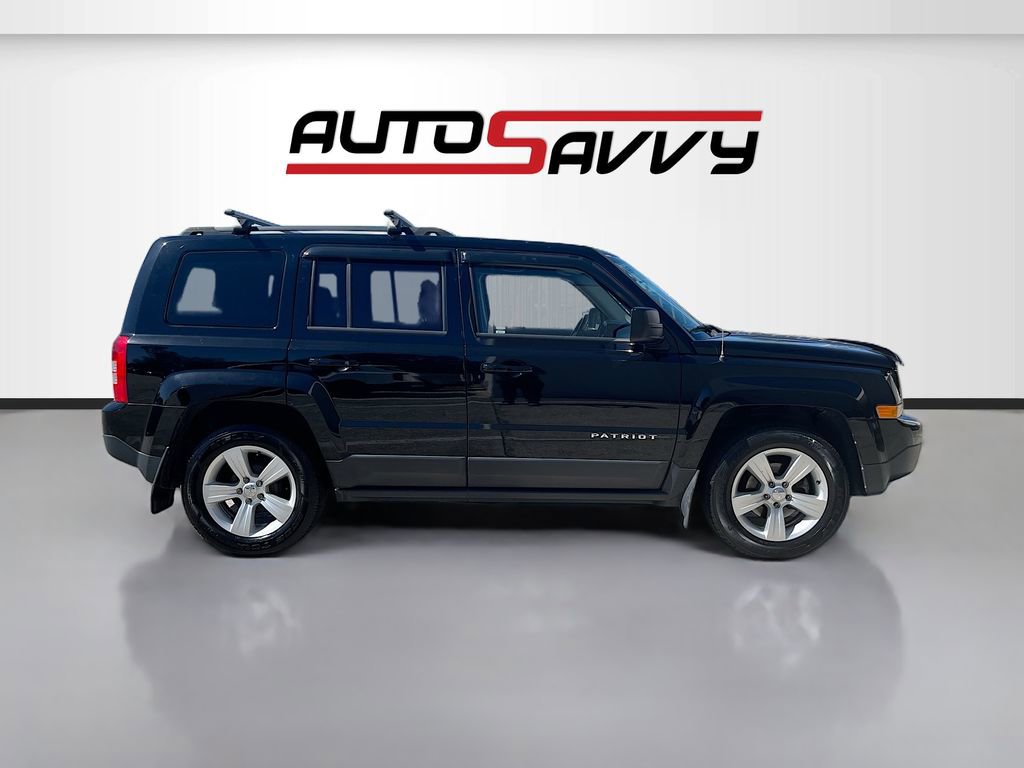 Used 2017 Jeep Patriot Latitude image 8