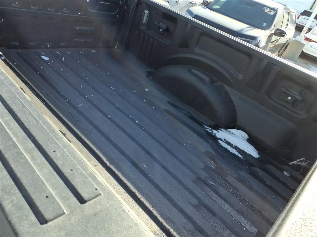 Used 2019 Ford F150 Lariat image 5