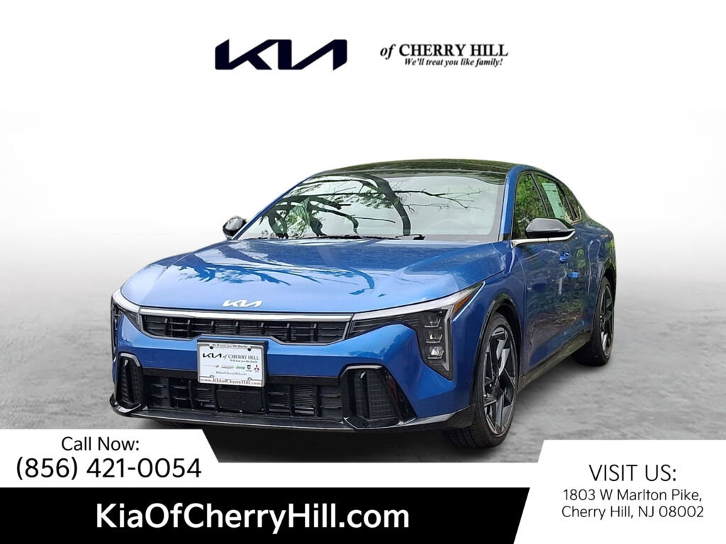 New 2026 Kia K4 GT-Line FWD image 1