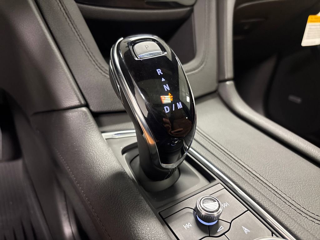 New 2025 Cadillac XT5 Premium Luxury w/ LPO, Floor Liner Package image 36