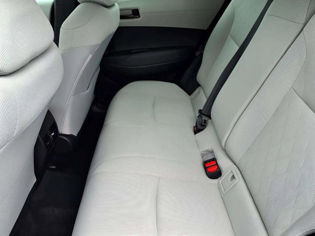 Used 2026 Toyota Corolla Cross L FWD image 10