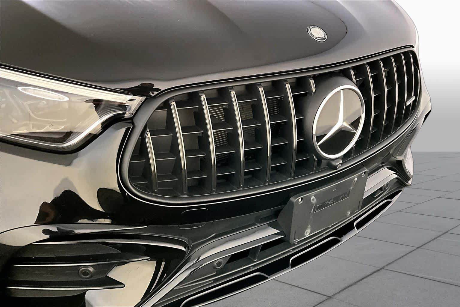 Used 2024 Mercedes-Benz GLC 43 AMG 4MATIC image 32