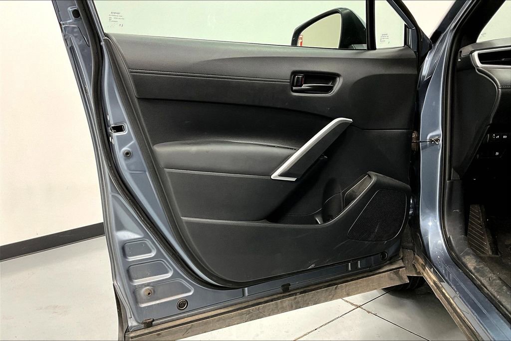 Used 2023 Toyota Corolla Cross SE image 20