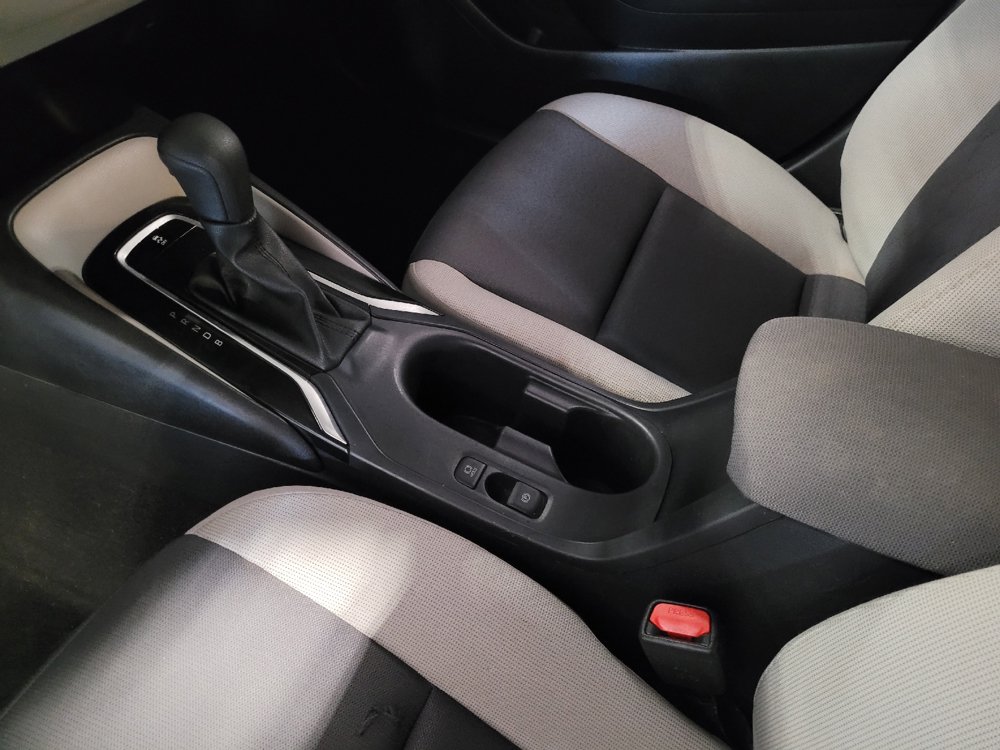 Used 2025 Toyota Corolla LE FWD image 26