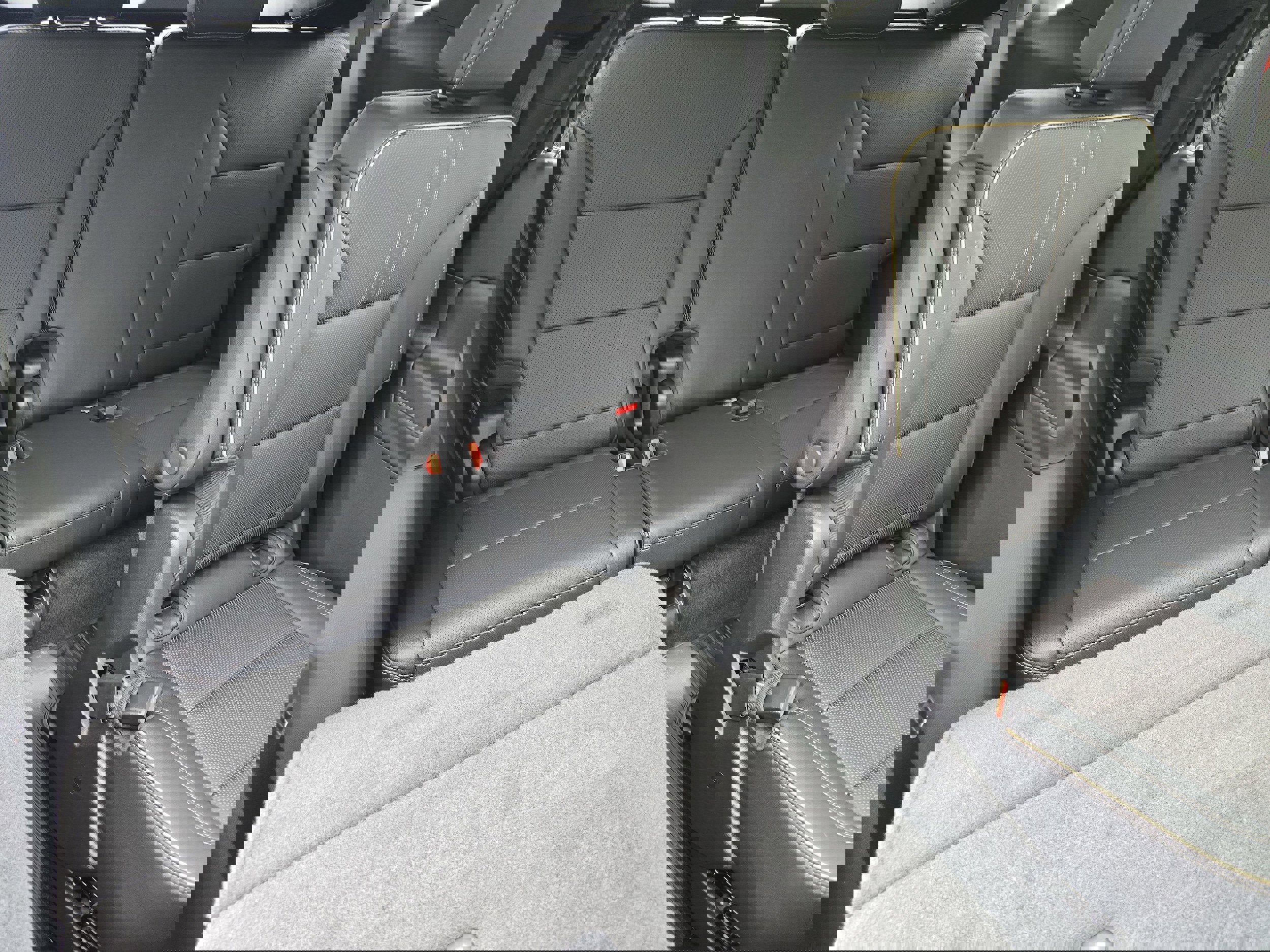 New 2026 Chevrolet Traverse High Country w/ LPO, Floor Liner Package image 13