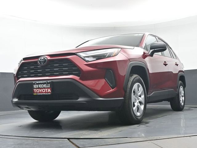Certified 2025 Toyota RAV4 LE image 30