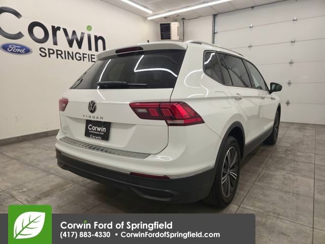 Used 2024 Volkswagen Tiguan Wolfsburg Edition image 4