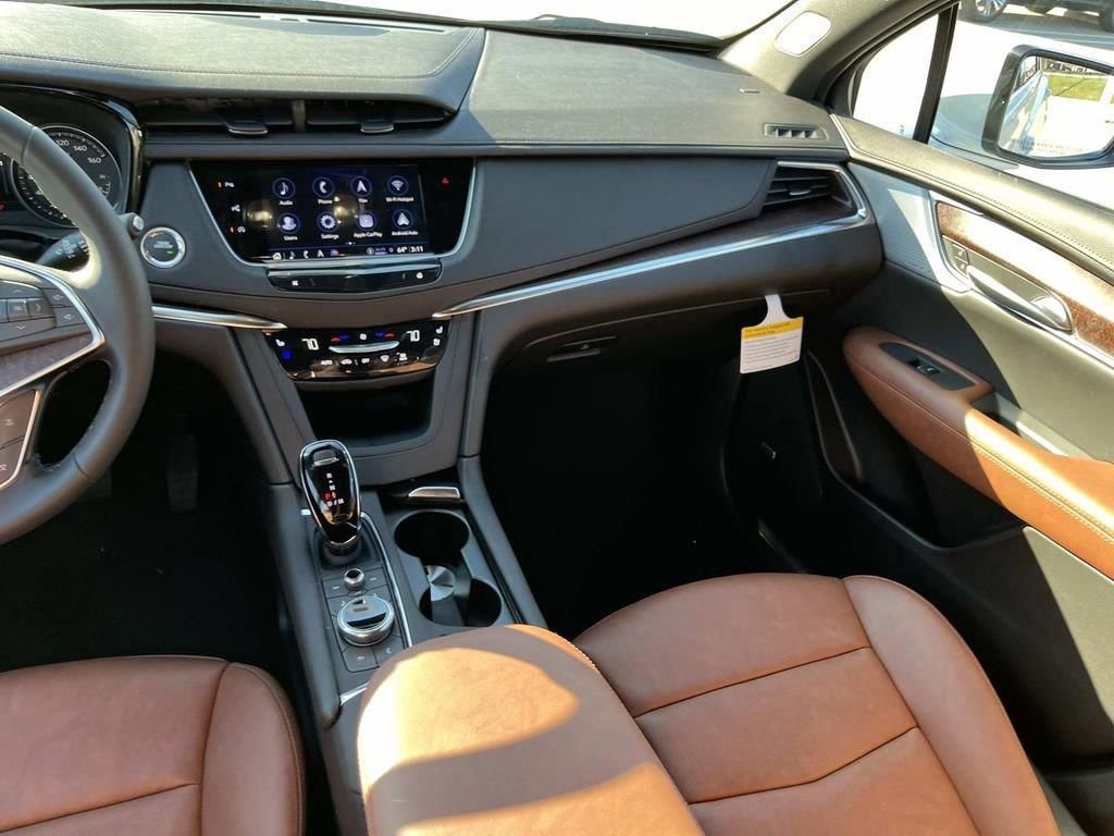 New 2026 Cadillac XT5 Premium Luxury w/ Driver Assist Package AWD/4WD image 15