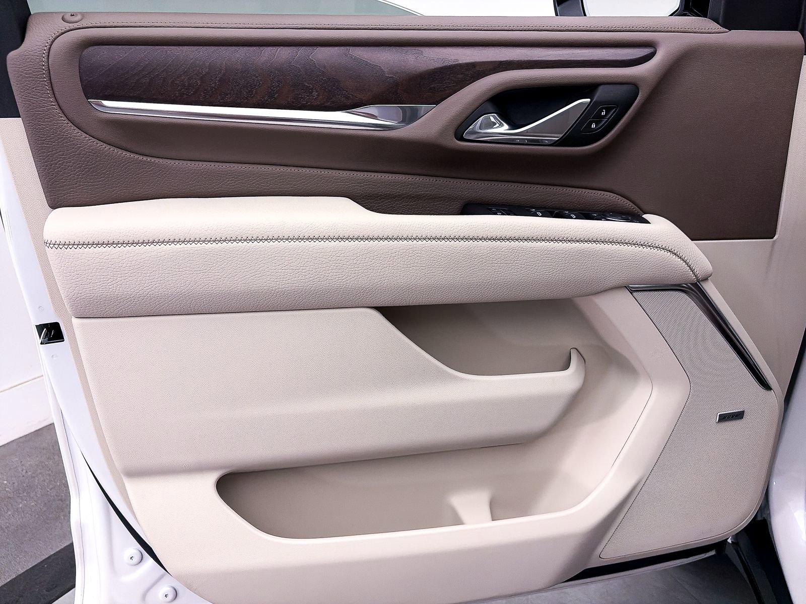 Used 2024 GMC Yukon Denali w/ Max Trailering Package image 19