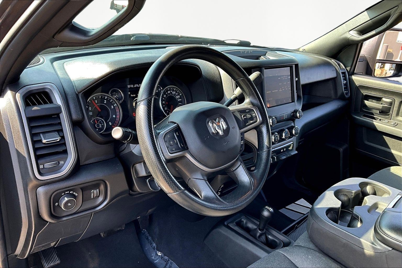 Used 2024 RAM 2500 Tradesman w/ Chrome Appearance Group image 18