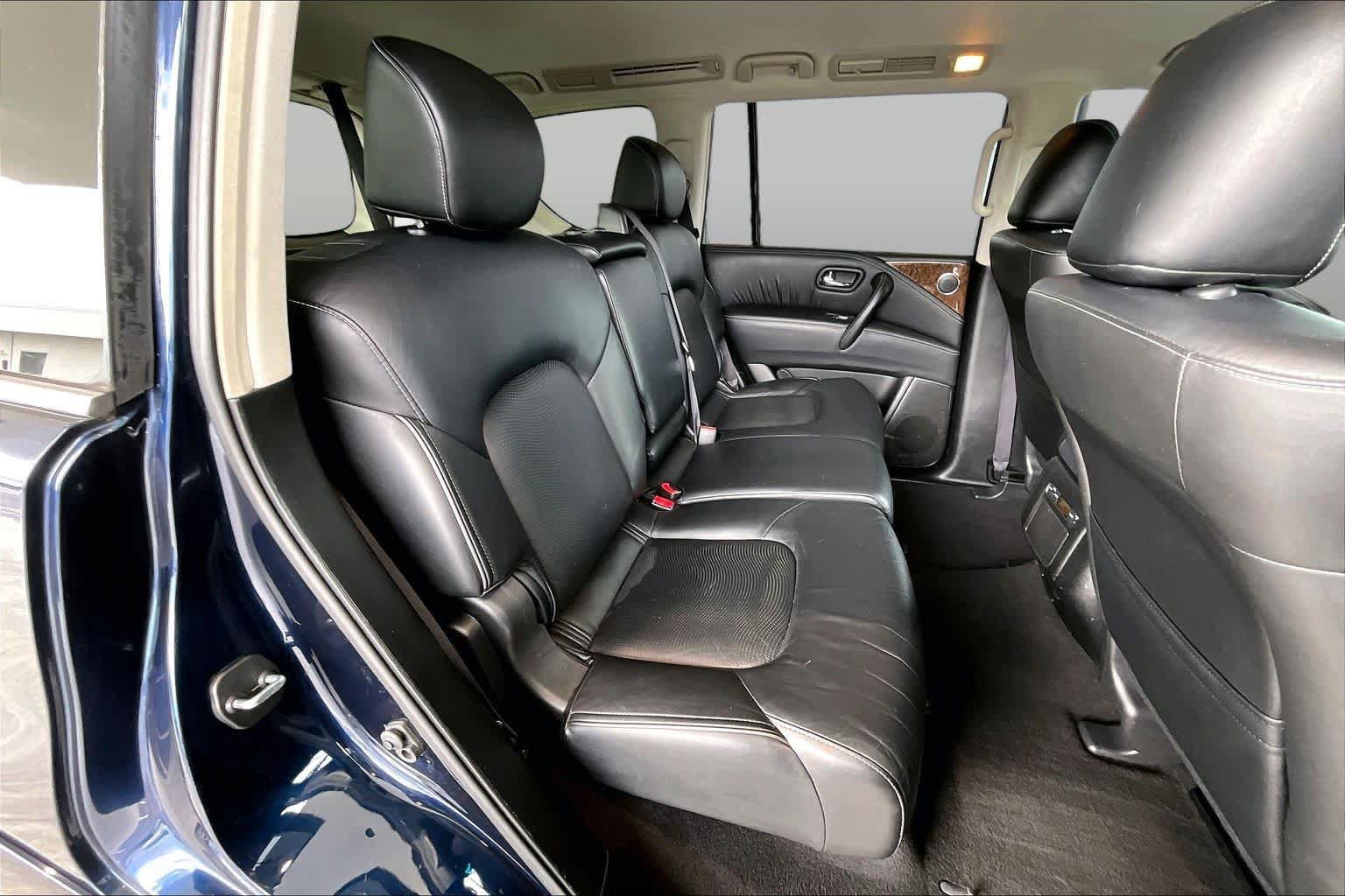 Used 2017 INFINITI QX80 2WD w/ Driver Assistance Package image 21