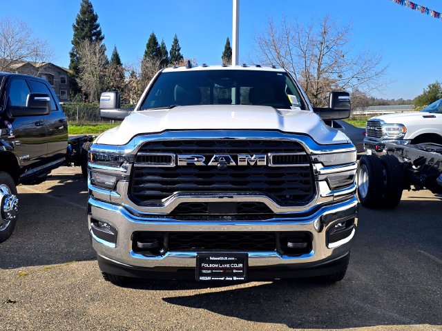 New 2026 RAM 3500 Big Horn AWD/4WD image 2