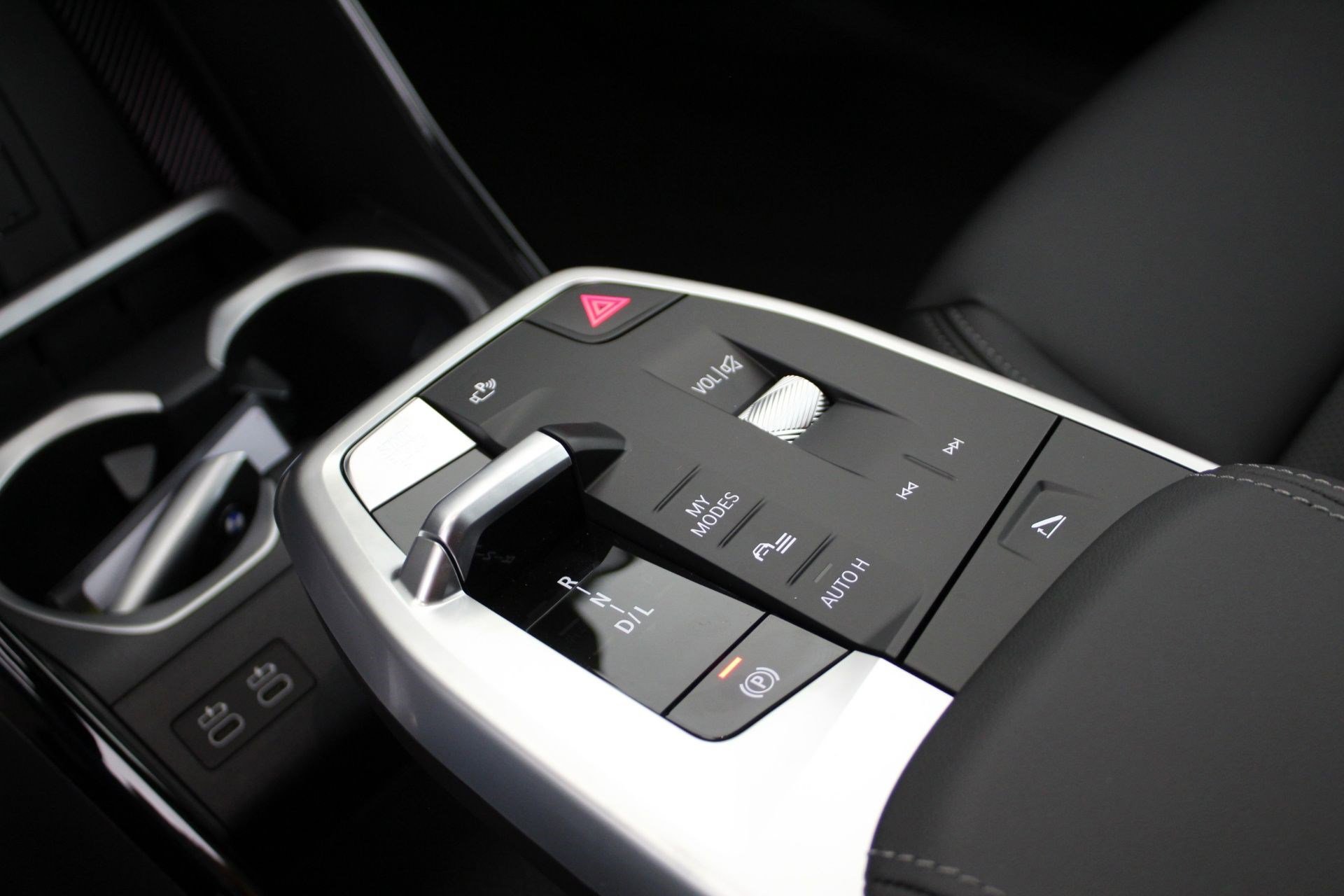 New 2026 BMW X1 xDrive28i w/ Convenience Package image 17