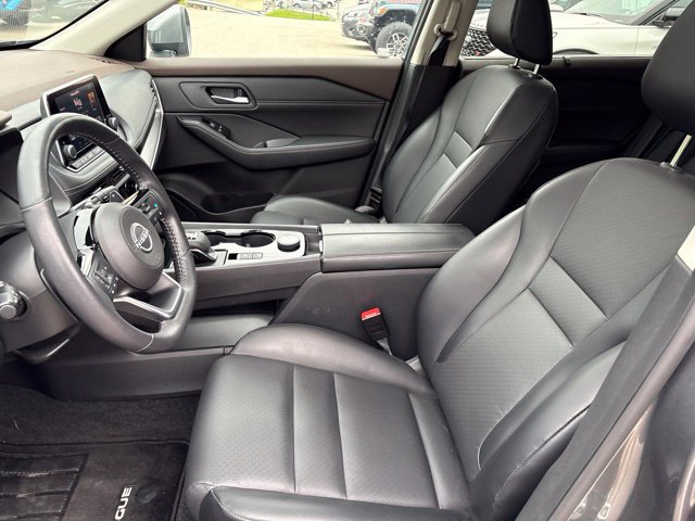 Certified 2023 Nissan Rogue SV w/ SV Premium B Package AWD/4WD image 9