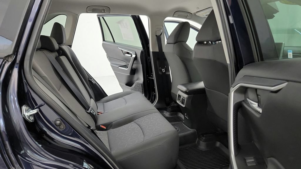 Certified 2024 Toyota RAV4 XLE AWD/4WD image 18