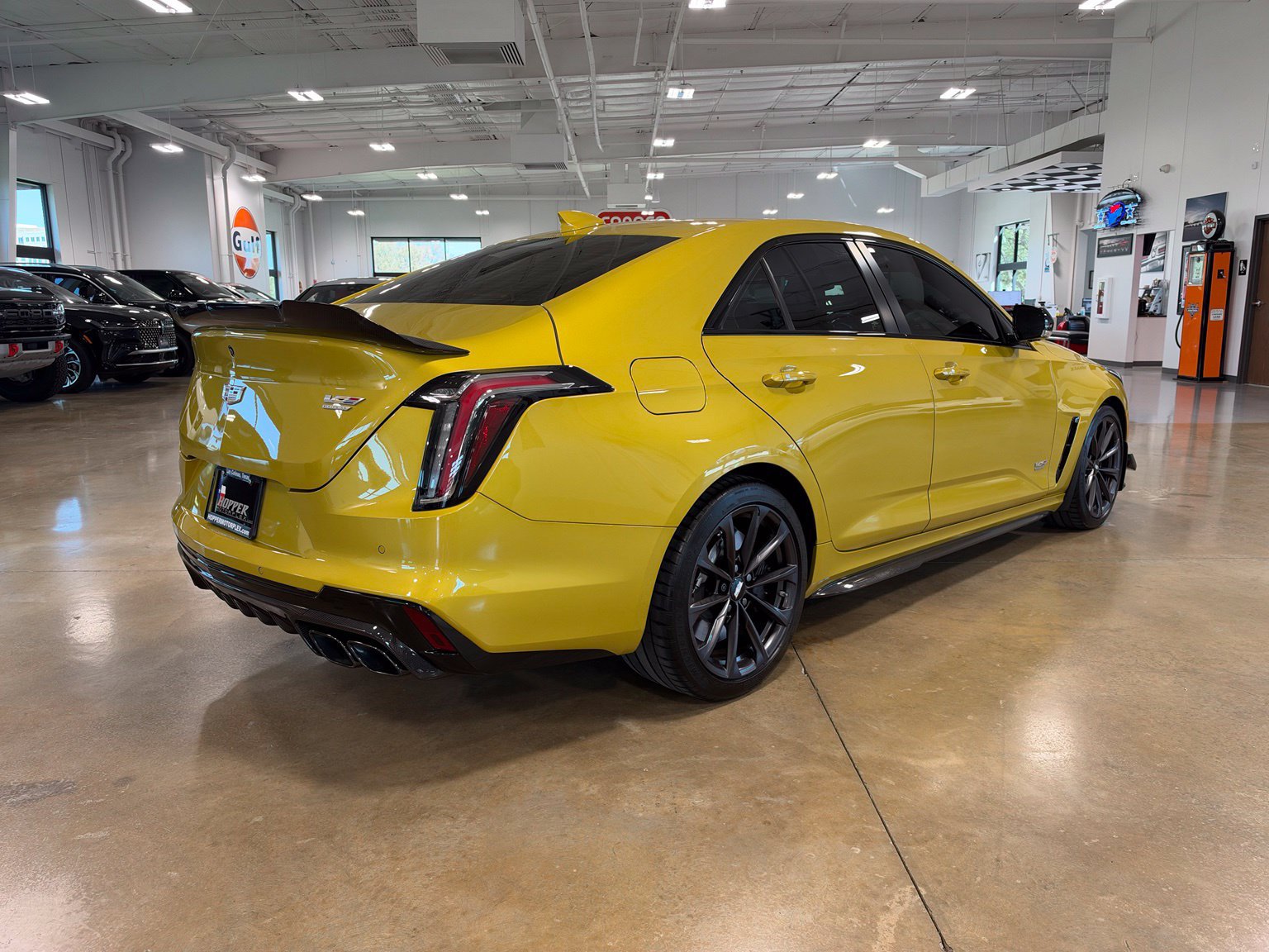 Used 2024 Cadillac CT4 V Blackwing w/ Carbon Fiber 1 Package RWD image 8