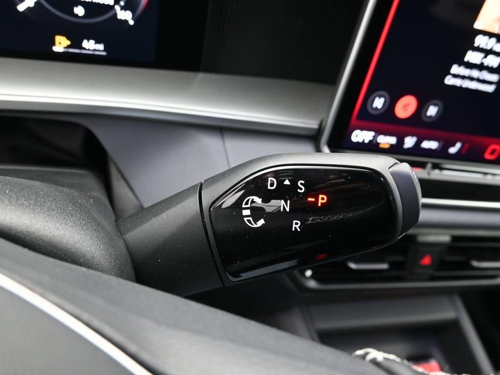 New 2026 Volkswagen Tiguan SE image 15