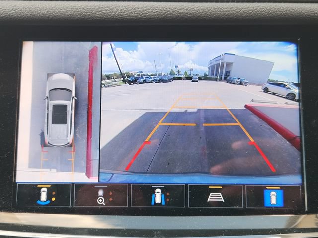 Used 2025 Cadillac XT6 Premium Luxury w/ Technology Package FWD image 16